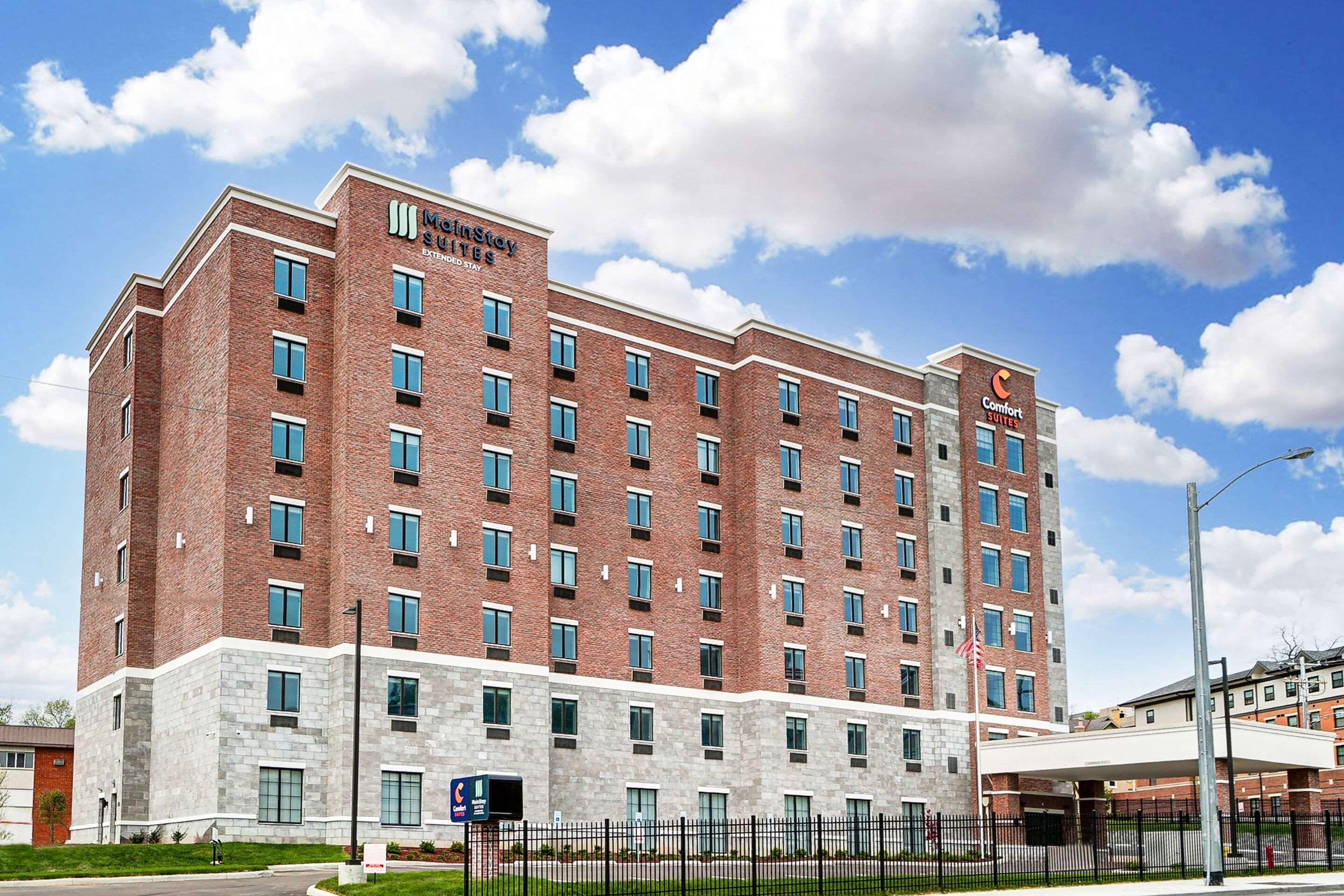 Mainstay Suites Cincinnati University - Uptown ภายนอก รูปภาพ