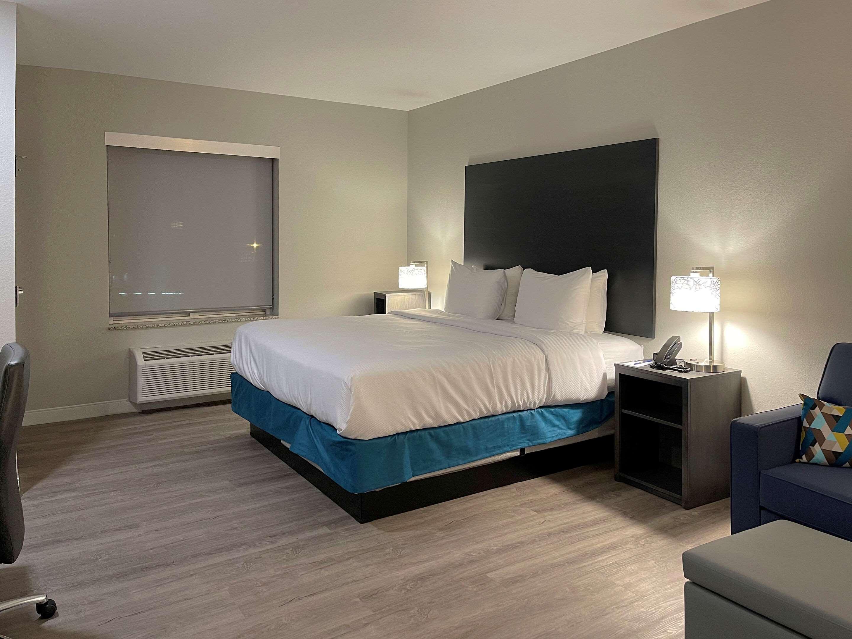 Mainstay Suites Cincinnati University - Uptown ภายนอก รูปภาพ