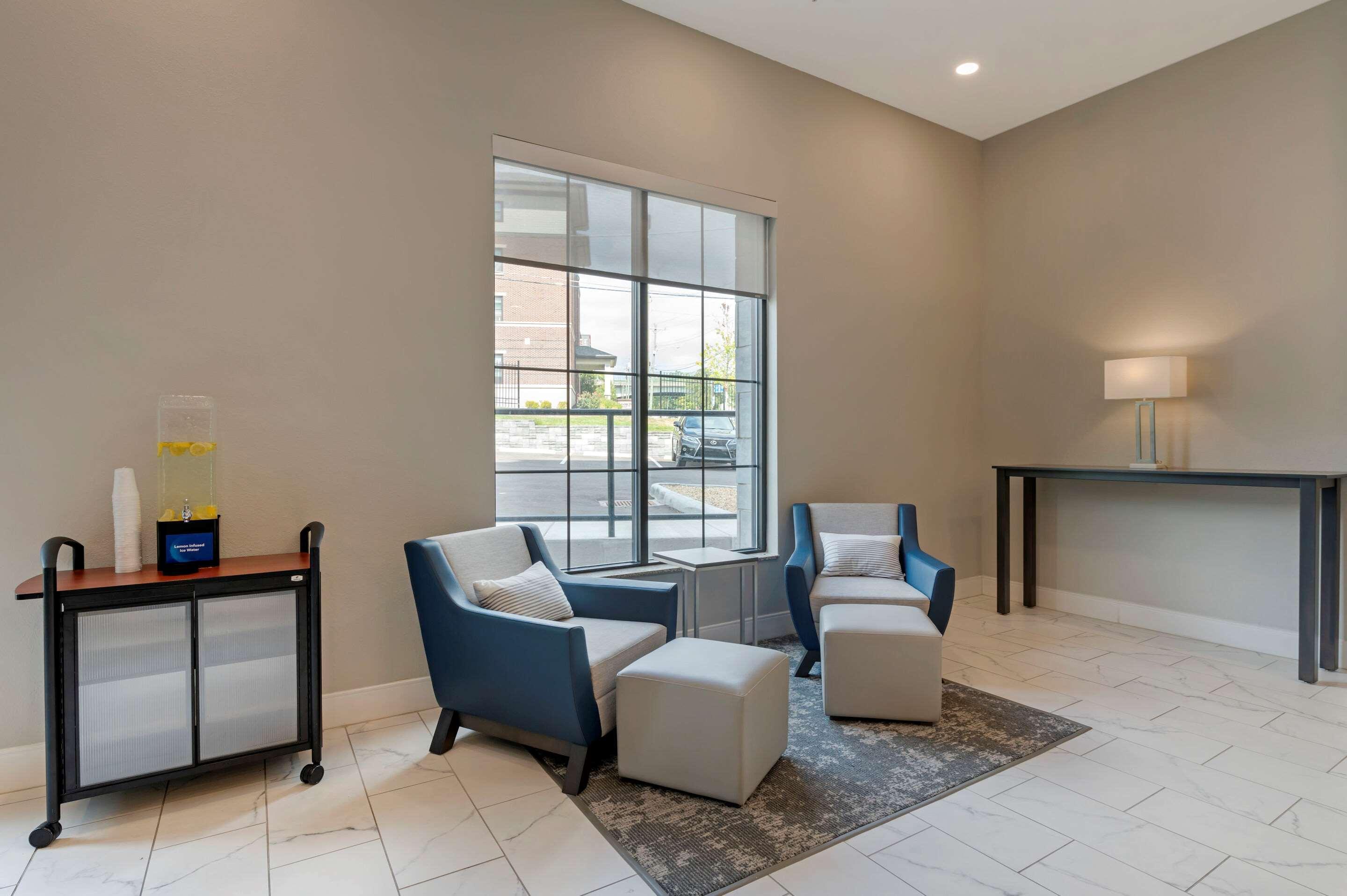 Mainstay Suites Cincinnati University - Uptown ภายนอก รูปภาพ