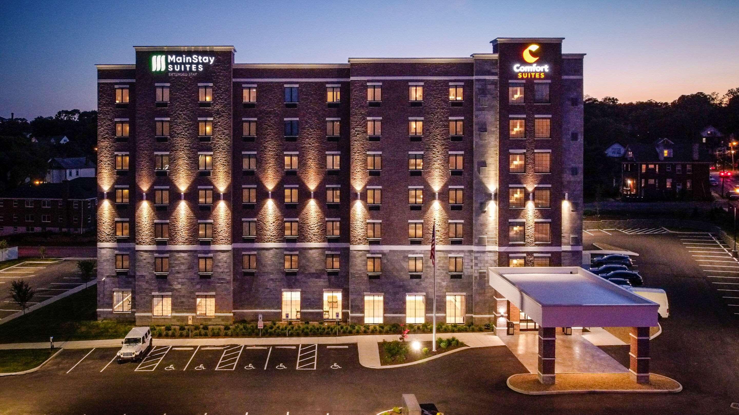 Mainstay Suites Cincinnati University - Uptown ภายนอก รูปภาพ