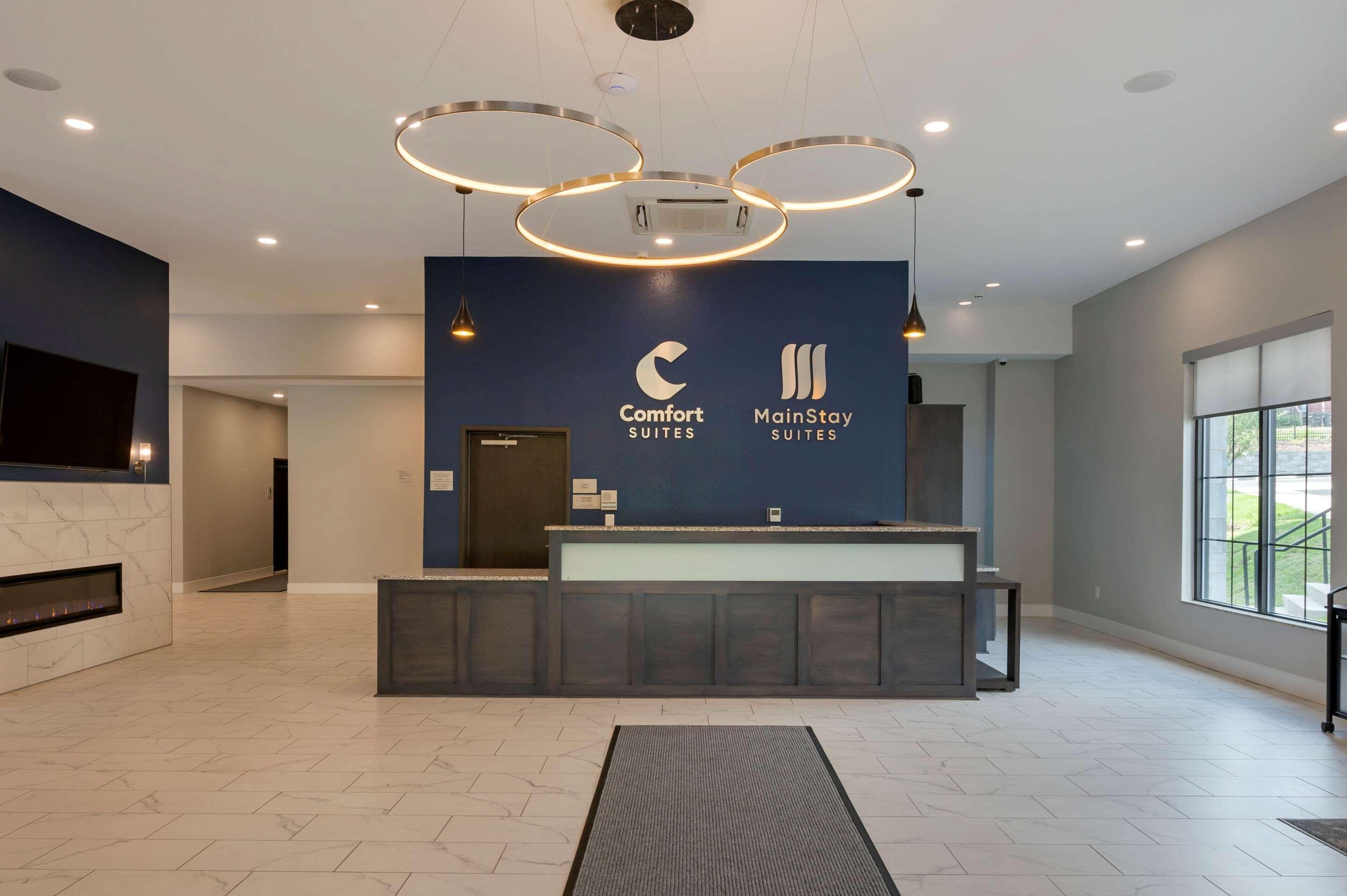 Mainstay Suites Cincinnati University - Uptown ภายนอก รูปภาพ