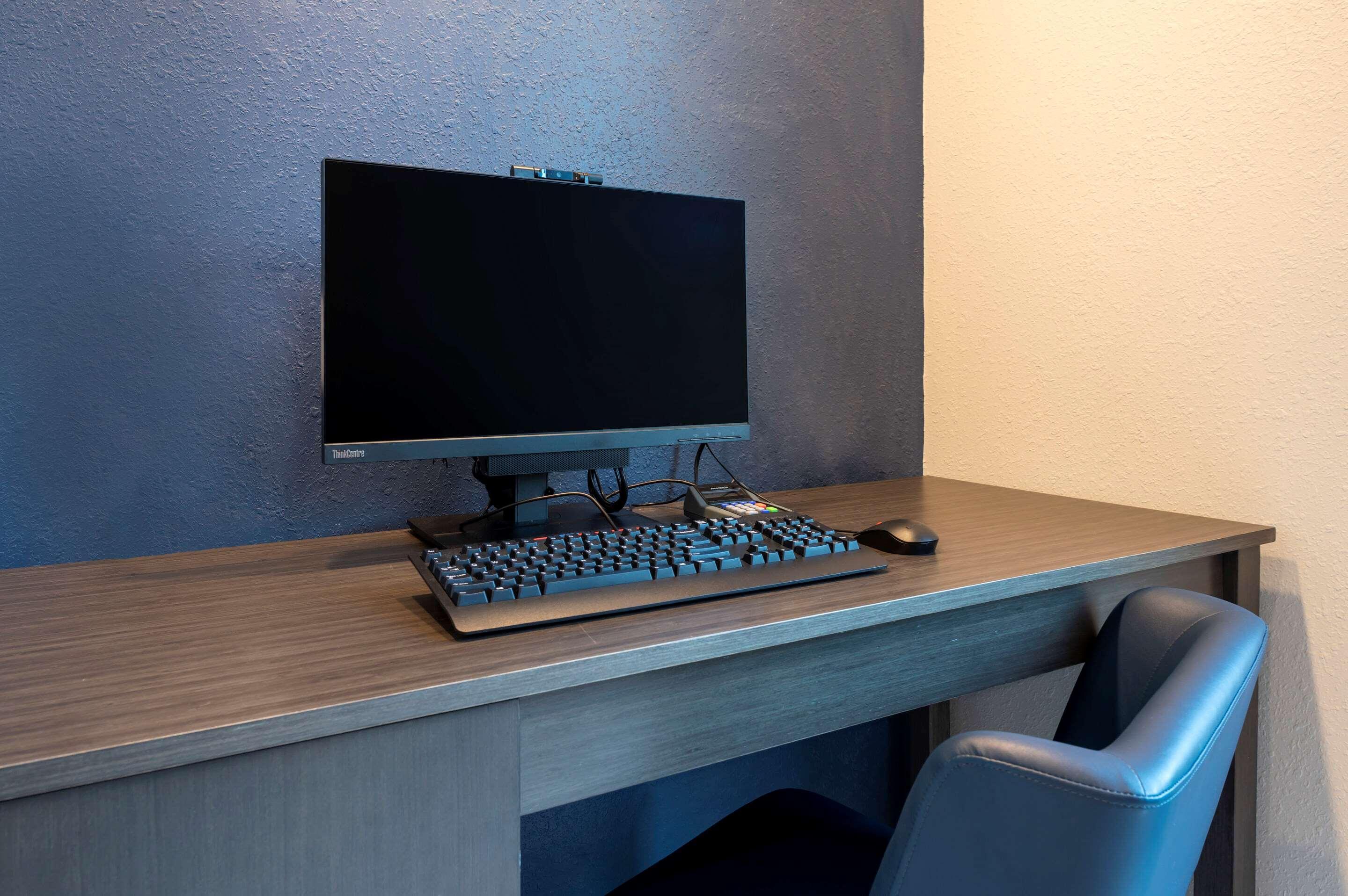 Mainstay Suites Cincinnati University - Uptown ภายนอก รูปภาพ